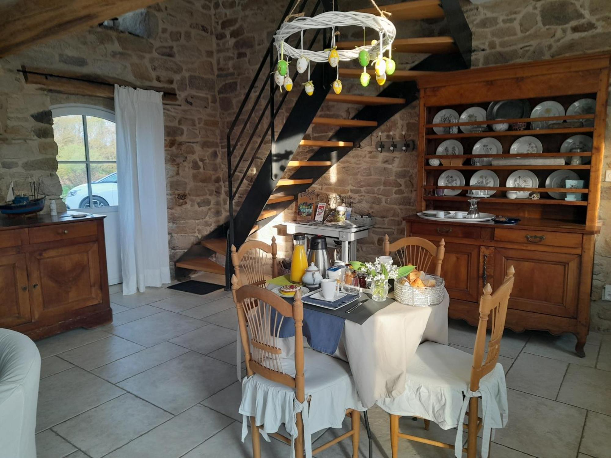 La Chambre Du Grand Val Caden 外观 照片