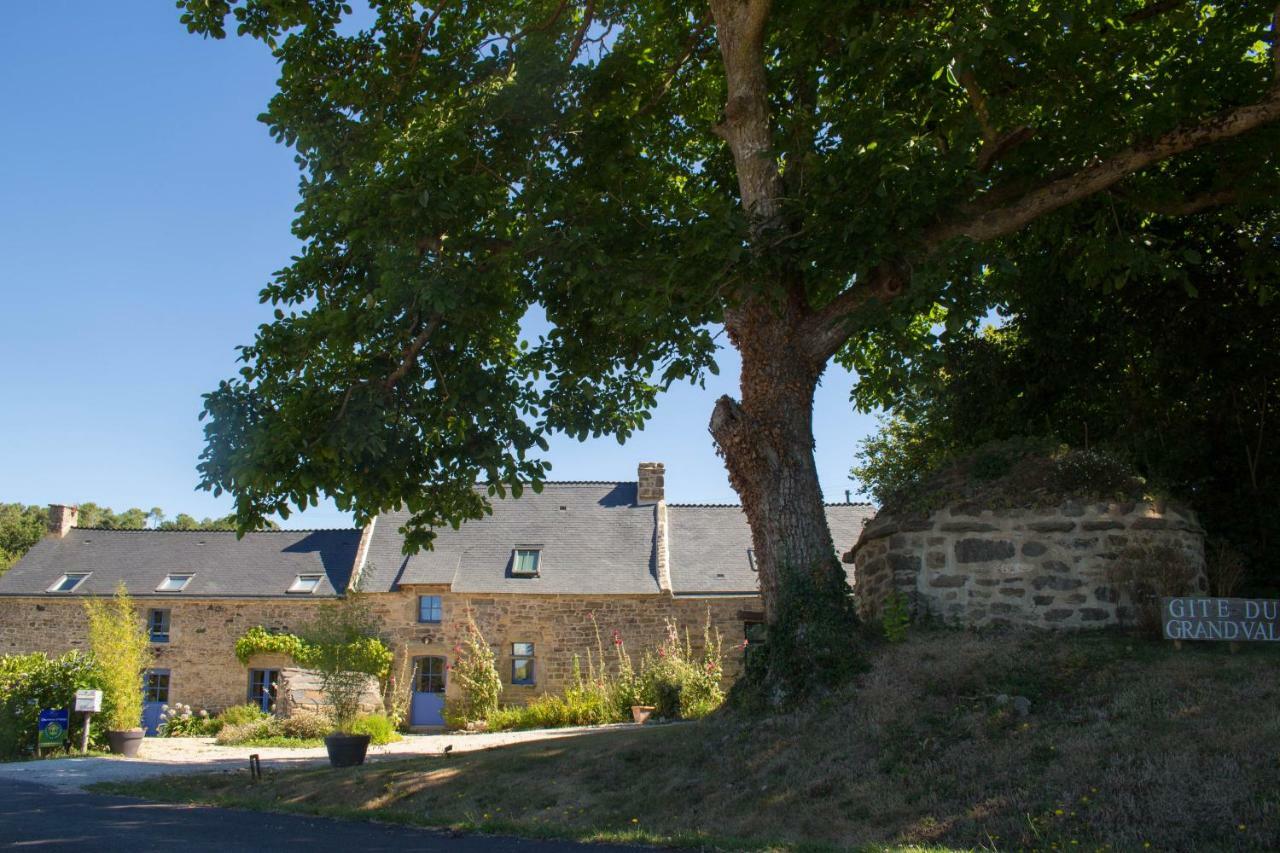 La Chambre Du Grand Val Caden 外观 照片